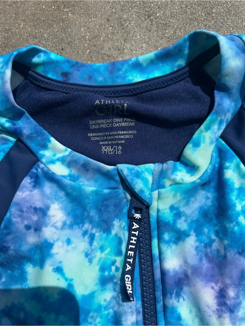 Athleta Girls Long-Sleeve One-Piece Swimsuit in Blue Tie-Dye w Navy Panels XXL